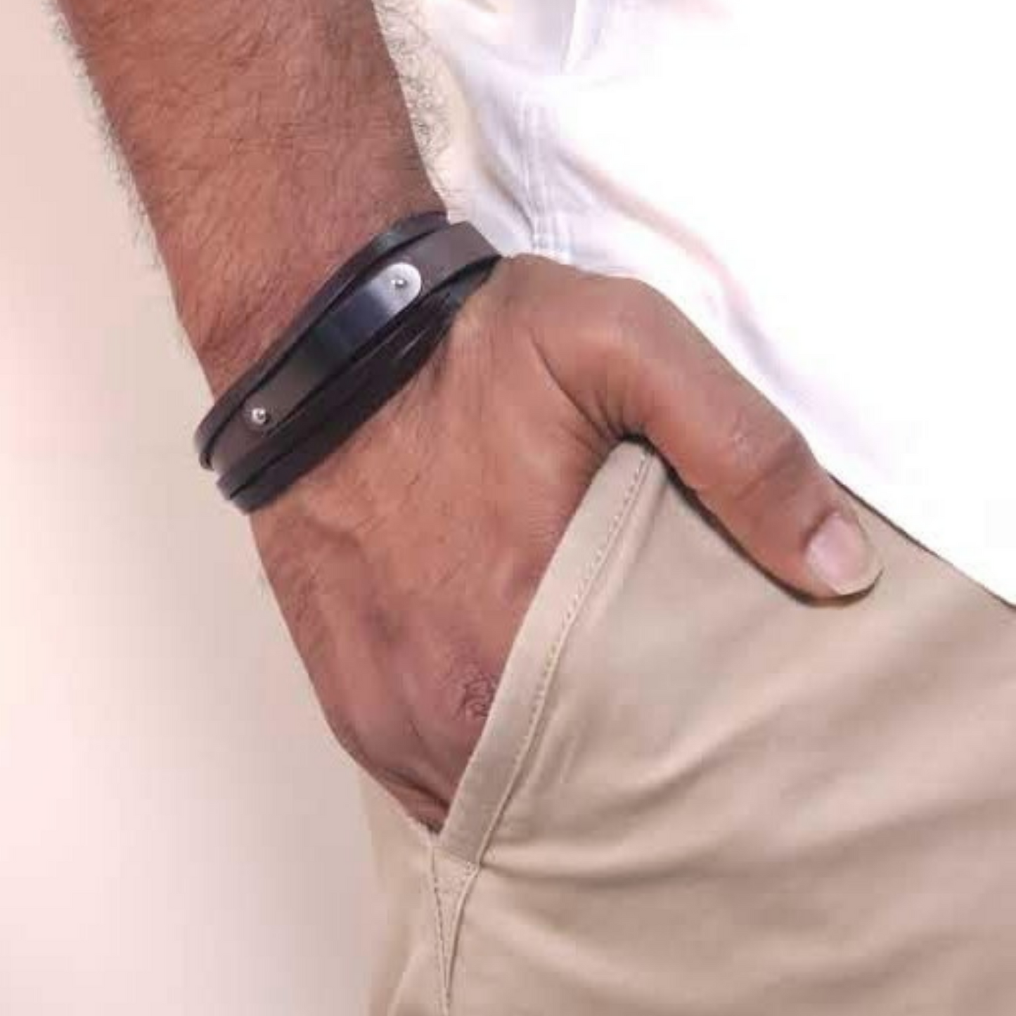 Brown Multistand Name Band