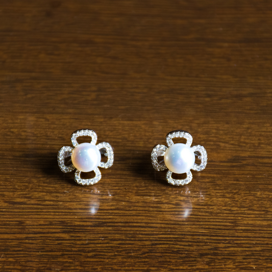 Pearl-it with a Flower Earrings