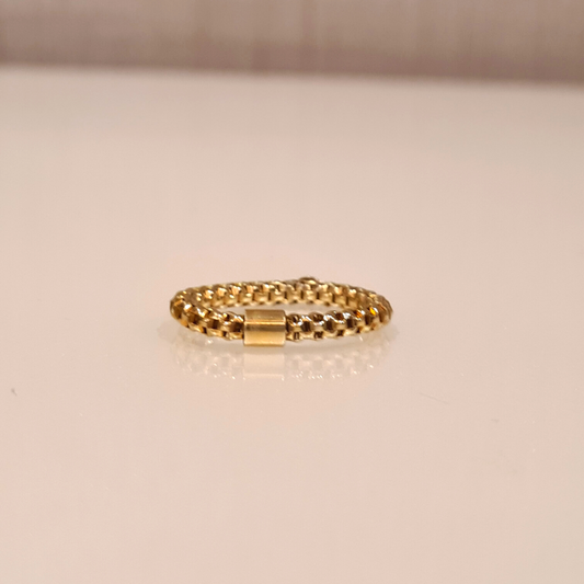Let’s Mesh! Ring (Gold Finish)