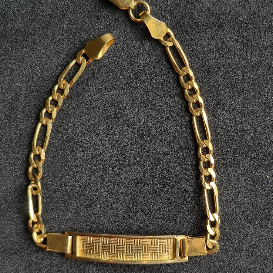 Personalised Name Bracelet (Kids) (Gold Polish)