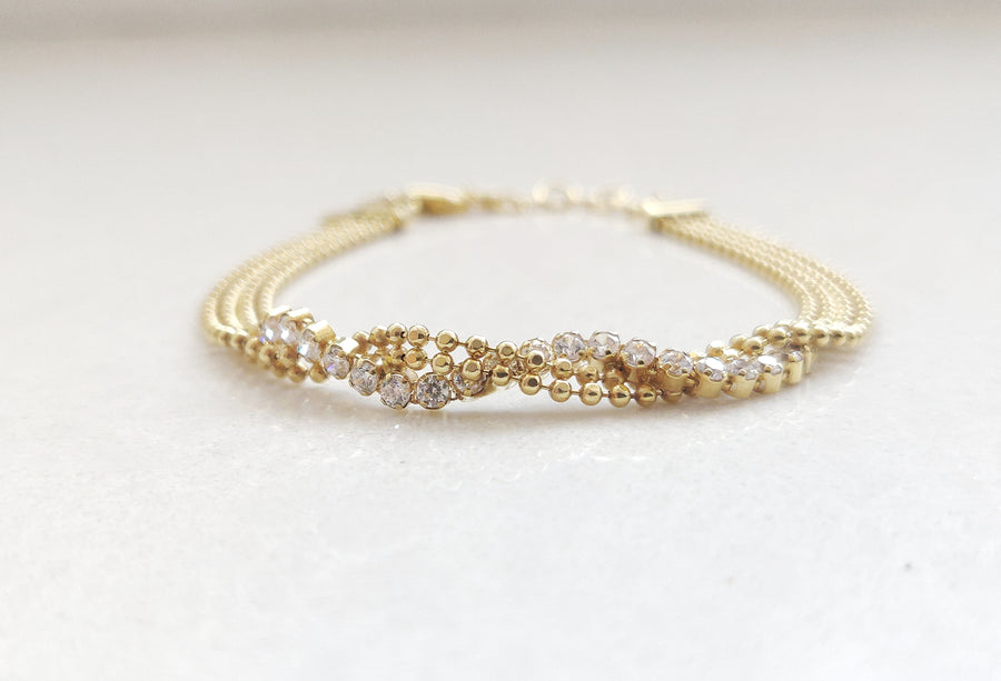 Strung-beads Cluster Bracelet