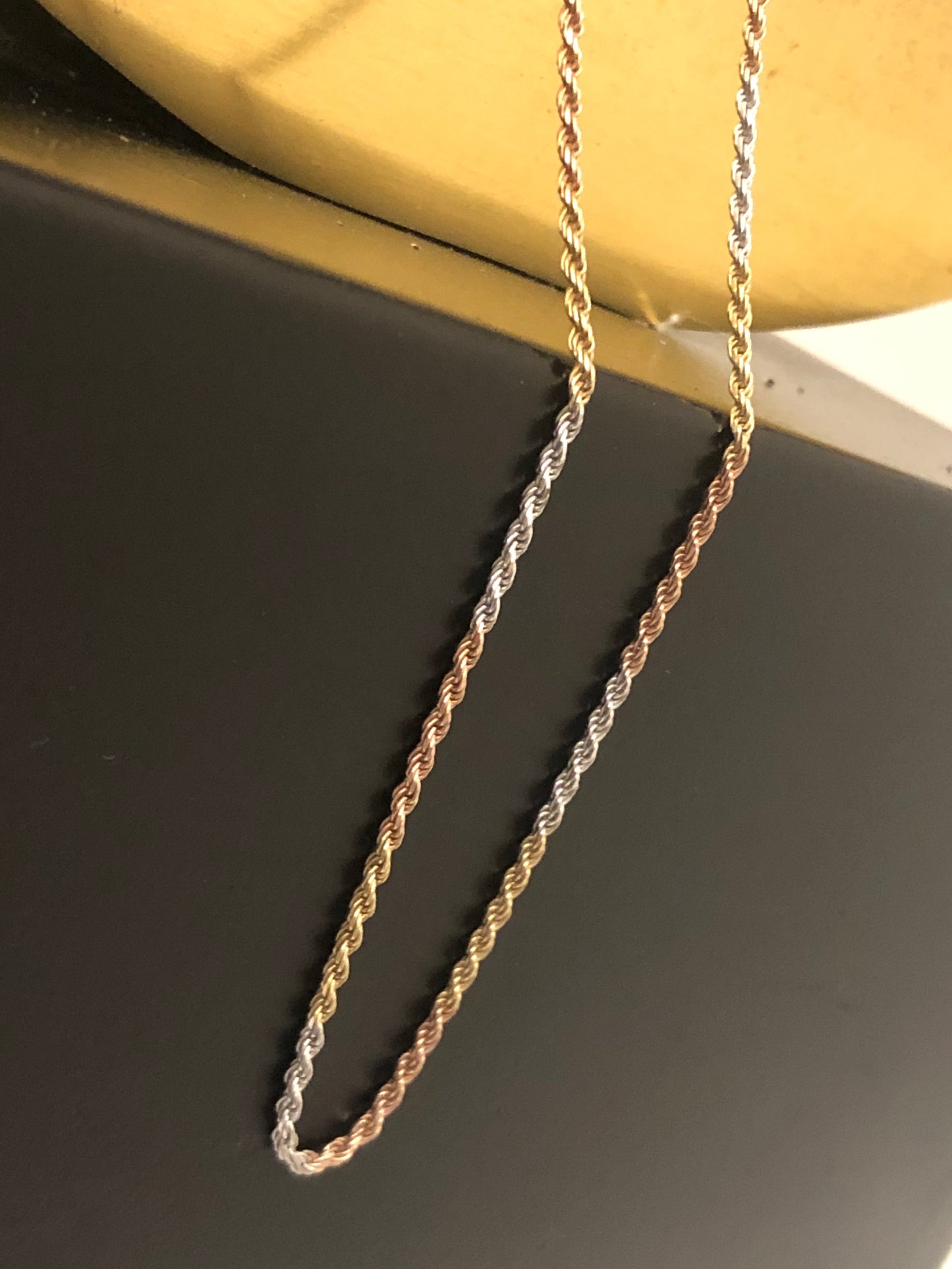 Tricoloured Sleek Rope Chain