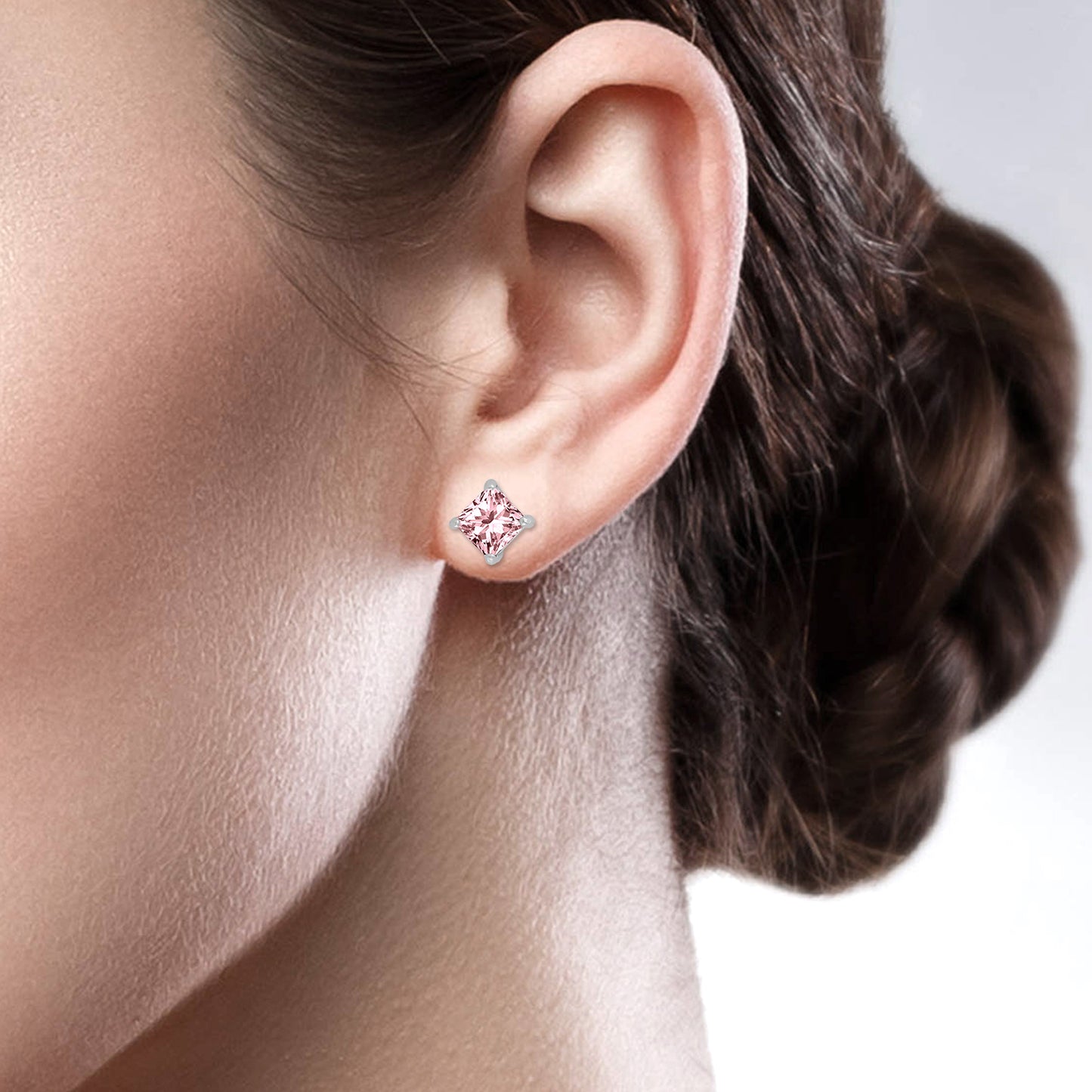 Princess with kaleidoscopic eyes Stud Earrings (Pink)