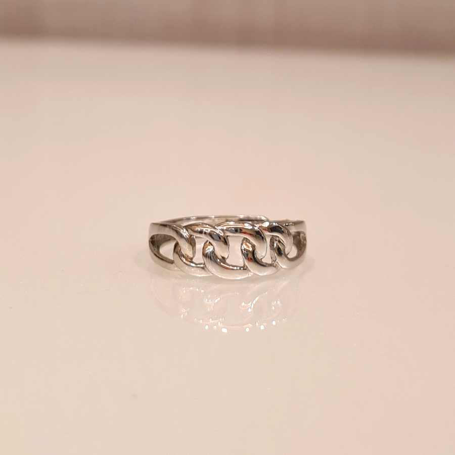 Linked Ring